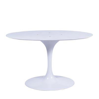 Base Mesa Saarinen Tulip Jantar Oval - Branca