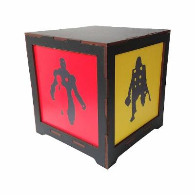 Luminária Box Vingadores Modelo 02 Em Mdf.