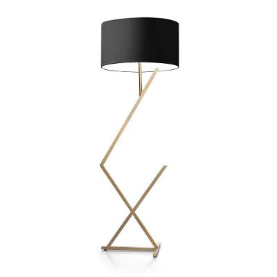 Abajur De Chão Luminária Bali Cúpula Pedestal Piso Pés De Ferro