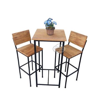 Conjunto Bistrô Com Mesa Quadrada E 2 Banquetas Em Madeira De Demolição E Ferro Sudeste Rústico