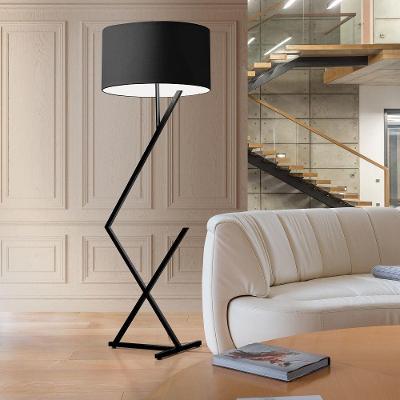 Luminária Abajur De Chão Bali Cúpula Cilíndrica Pedestal Piso Cor:preto/preto