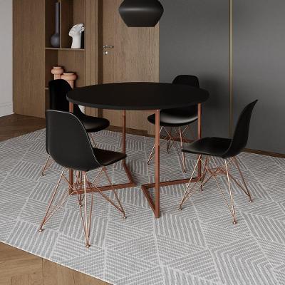 Mesa Industrial Jantar Redonda Preta 110Cm Base V Com 4 Cadeiras Eames Pretas Base Cobre Preto