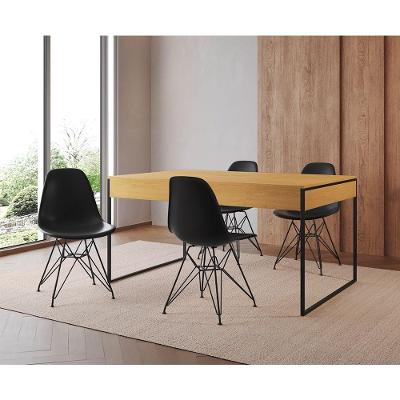 Mesa Jantar Industrial Retangular 137X90Cm Canela Com 4 Cadeiras Pretas Base Ferro Cor: Canela