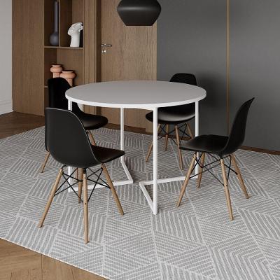 Mesa Jantar Industrial Redonda 110Cm Branca Base V Ferro Branco C/4 Cadeiras Preta Base Made Branco