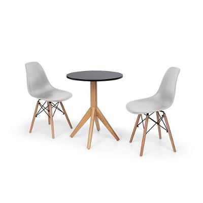 Conjunto Mesa de Jantar Maitê 60cm Preta com 2 Cadeiras Charles Eames Cinza
