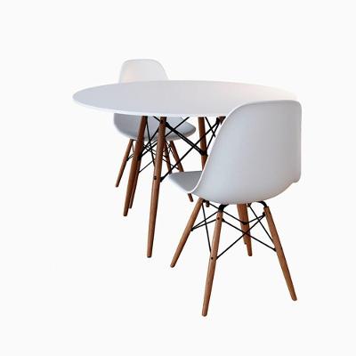 Jogo De Mesa De Jantar Eames Eiffel Redonda 80Cm Tampo De Madeira Branco Com 2 Cadeiras Branca