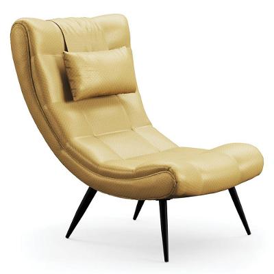 Poltrona Decorativa Para Sala De Estar Com Almofada E Pés Palito Lord Facto Dourado - Ibiza