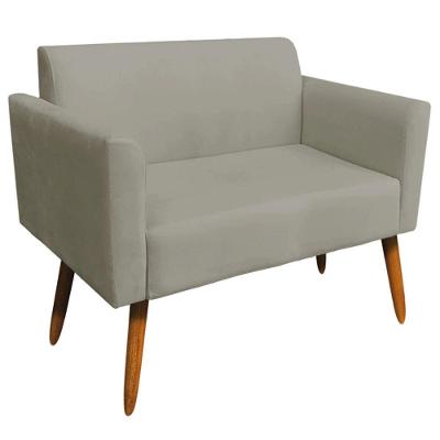 Poltrona Namoradeira Isabella Pés Palito Madeira Suede Nude