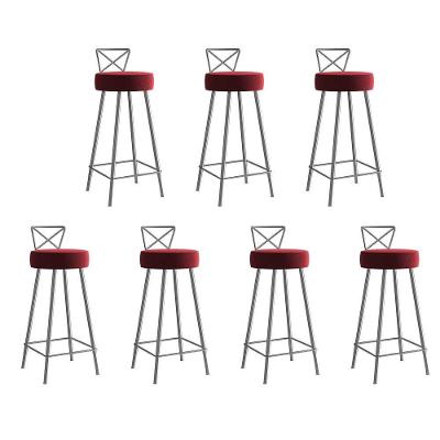 Kit 07 Banqueta Alta Com Encosto Tânia Eiffel Cozinha Bar Bistrô Ferro Cinza Corino Vermelho