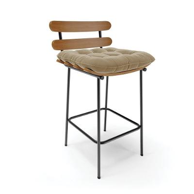 Banqueta Costela Suede Base Metálica Preto Cor Marrom Rato