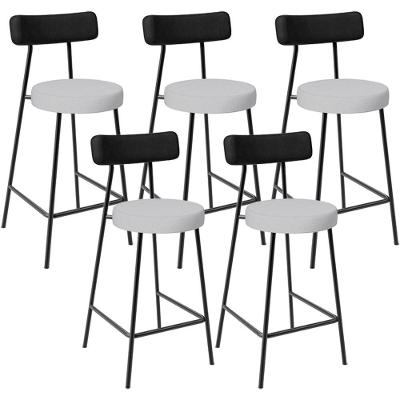 Kit 05 Banquetas Baixa Bar Cozinha Sala Jantar Milão L02 Couríssimo Preto Linho Cinza - Lyam Decor