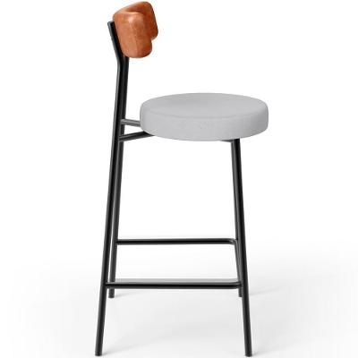 Banqueta Baixa Bar Cozinha Sala De Jantar Milão L02 Couríssimo Camel Linho Cinza - Lyam Decor