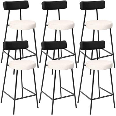 Kit 06 Banquetas Baixa Cozinha Sala Jantar Bancada Milão L02 Couríssimo Preto Linho Cru - Lyam Decor