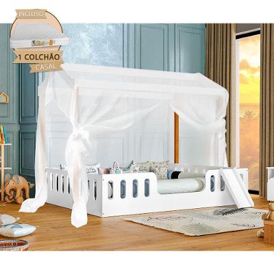 Cama Infantil Com Colchão Casal Ágatha Branca/Amêndoa Com Escorregador E Voal Branco