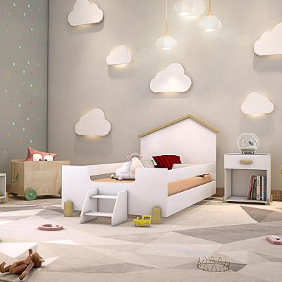 Cama Infantil Montessoriana Com Escadinha Juvenil Ayla - Branca E Natural - Cor: Branco