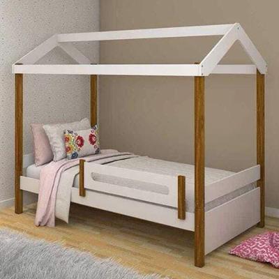 Cama Solteiro Casinha Montessoriana Eliz Com Grade De Proteção Branco/Mel - Cor: Branco