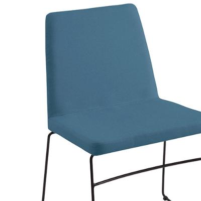 Kit 2 Cadeiras Estofadas Base Em Aço F41 Azul Jeans