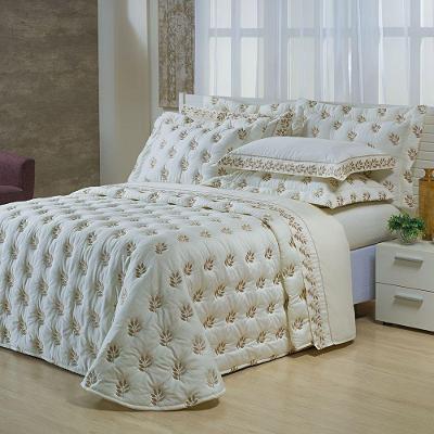 Kit Cobre Leito Colcha Garland Queen 100% Algodão 400 Fios Acetinado Bordado 5 Peças - Palha E Fendi