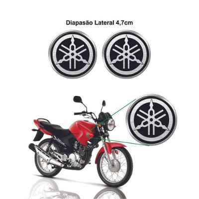 Adesivo Moto Logo Yamaha Modelo Original Escovado Resinado 4,7 X 4,7 Cm