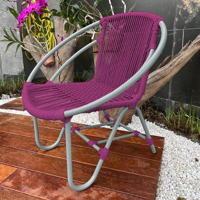 Cadeira Decorativa Julia Em Corda Náutica E Base Em Alumínio Cinza-rosa - Cor: Rosa