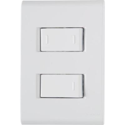 Placa 4x2 + 1 Interruptor Simples E 1interruptor Paralelo 10a 250v - Branco