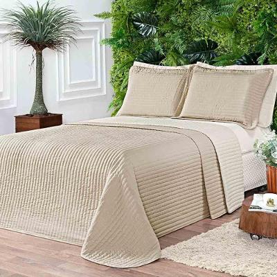 Kit Cobre Leito Colcha Celeste Queen 03 Peças Dupla Face Micropercal 200 Fios Prático Liso - Bege
