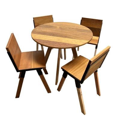 Jogo De Mesa Eiffel Industrial 90 Cm Com 4 Cadeiras Detroit Madeira Maciça Natural E Ferro Preto Marrom
