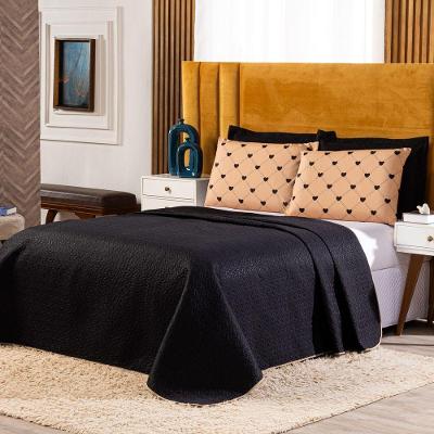Kit Cobre Leito Love Golden Preto/caqui Dupla Face Com Fronhas Estampadas Queen 05 Peças