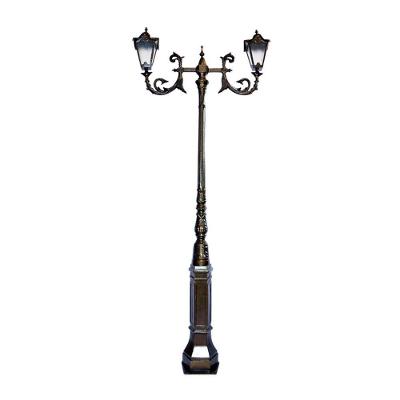 Poste De Jardim Paris 02 Luminárias Genebra Alumínio 304cm