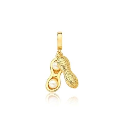 Charm Amendoim Revestido Em Ouro