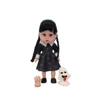 Boneca Vavazinha Wandinha Com Mãozinha - Anjo Toys
