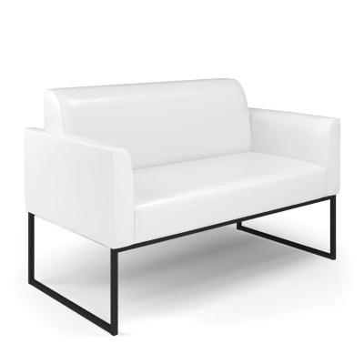 Sofá Namoradeira Base Industrial Preto Marisa Corano D03 - D\'rossi Cor Branco