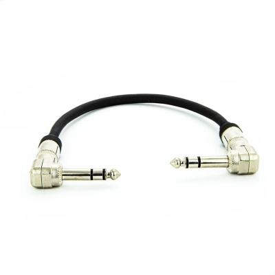 Cabo Adaptador P10 90º X P10 90º Estereo - 1,5 Metro