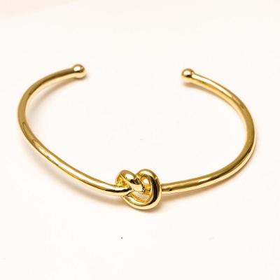 Bracelete Nó Ajustável Banhado A Ouro 18k