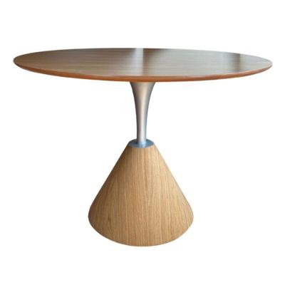 Mesa De Jantar Cone Redonda Masp 120 Cm Tampo Freijó Base Freijó Cor Marrom