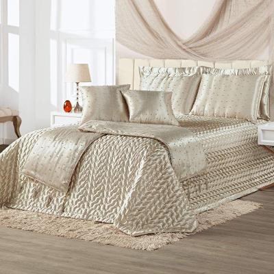 Kit Cobre Leito Queen Perola Com Almofadas E Xale 10 Peças Bronze