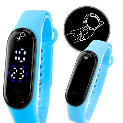 Relogio Digital Prova Dagua Bracelete Infantil Ajustavel Original Verde Agua Qualidade Data