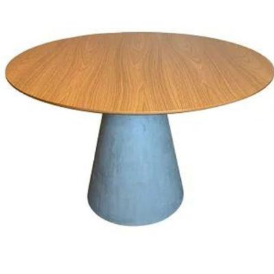 Mesa De Jantar Cone Cimento Queimado 80 Cm Tampo Freijó