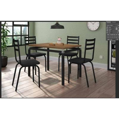 Conjunto De Mesa Malva 91Cm 4 Cadeiras 118 Tampo Em Madeira