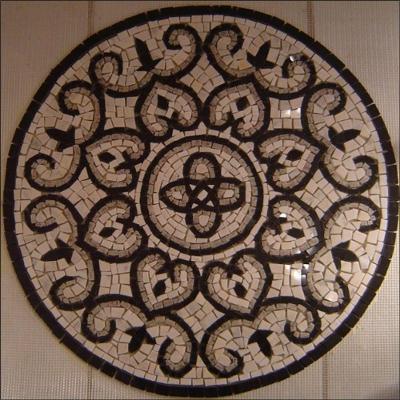 Piso Em Mosaico Romano Itálico Com Detalhes Em Cinza Tamanho 130cm