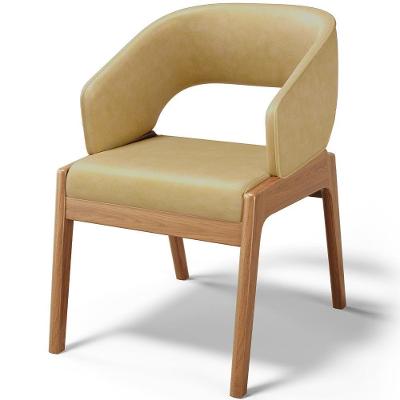 Cadeira De Jantar E Estar Living Estofada Lince L02 Couríssimo Casco Fendi - Lyam Decor
