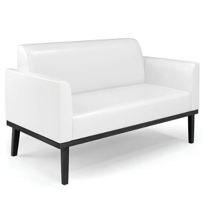 Sofá Namoradeira Base Madeira Preto Maressa Sintético Pu Branco
