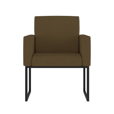 Cadeira Poltrona Com Base De Ferro Courino Preto Reforçada Cor: Marrom
