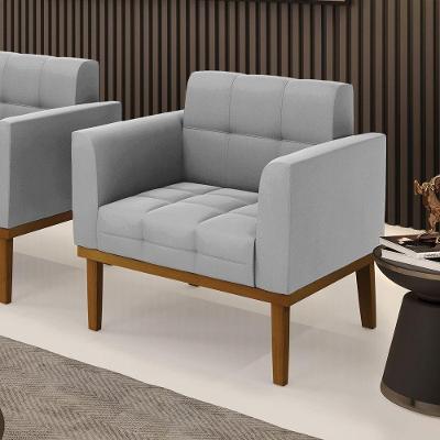 Poltrona Decorativa Pés Fixo Em Madeira Castanho Suede Cinza