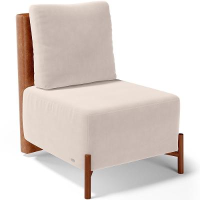 Poltrona Decorativa Living Pés Madeira Hungria L02 Couríssimo Camel Suede Bege - Lyam