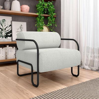 Poltrona Decorativa Sala De Estar Polatsk Base Industrial De Ferro Bouclê Cinza Claro G33