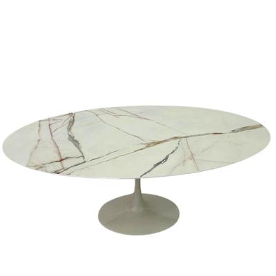 Mesa De Jantar Saarinen Oval 120x80cm Calacata Marmorizada Gelo Branco