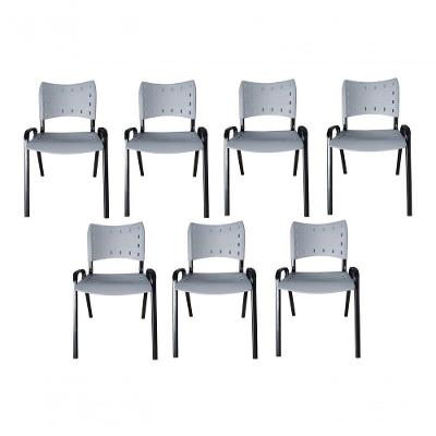 Kit 7 Cadeiras Iso Para Escola Escritório Comércio Cinza Base Preta