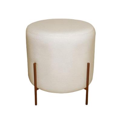 Puff Estofado Para Sala Redondo Decorativo Luxo Ivy bege base Do Pés bronze tecido linho