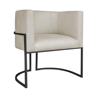 Poltrona Decorativa Luna Base De Ferro Preto Bouclé Cor Bege